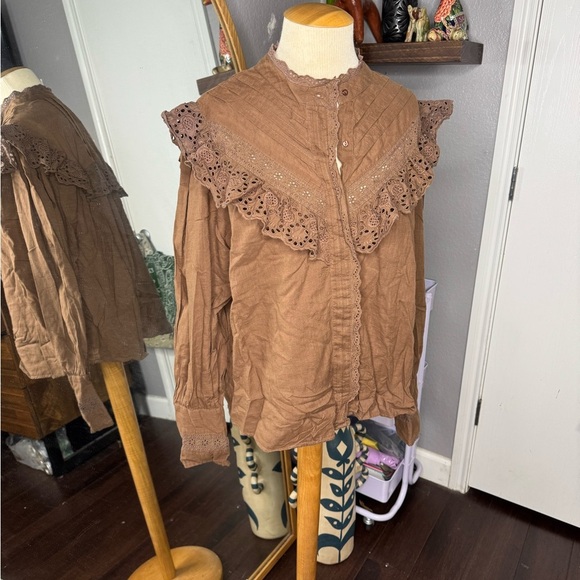 Brown‎ Ruffled Women's Top - Picture 1 of 4